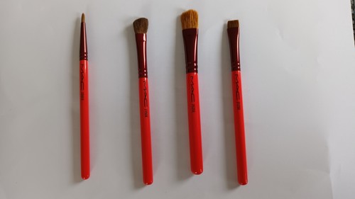 Mini mac red - ,