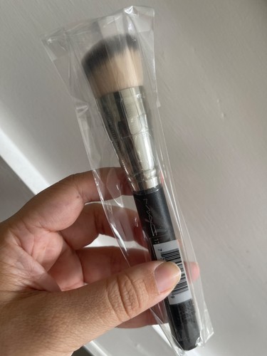 Mac cosmetics 170 - mac,