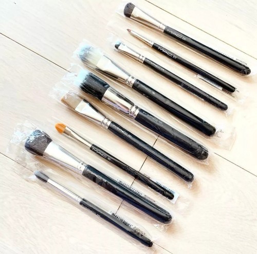 Mac cosmetics make brush - mac,