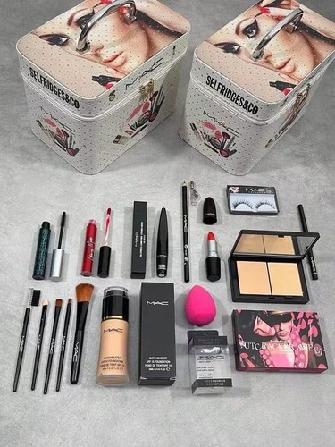 Mac makeup gift - set,