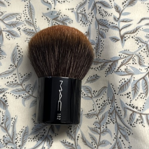 Mac kabuki brush 182 the - mac,