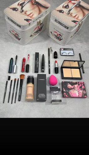 Mac makeup gift set - gift,