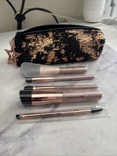 Mac make brush set - up,