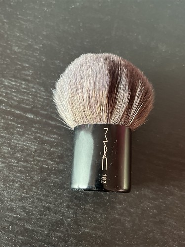 182 make up powder brush - m.a.c, make-up